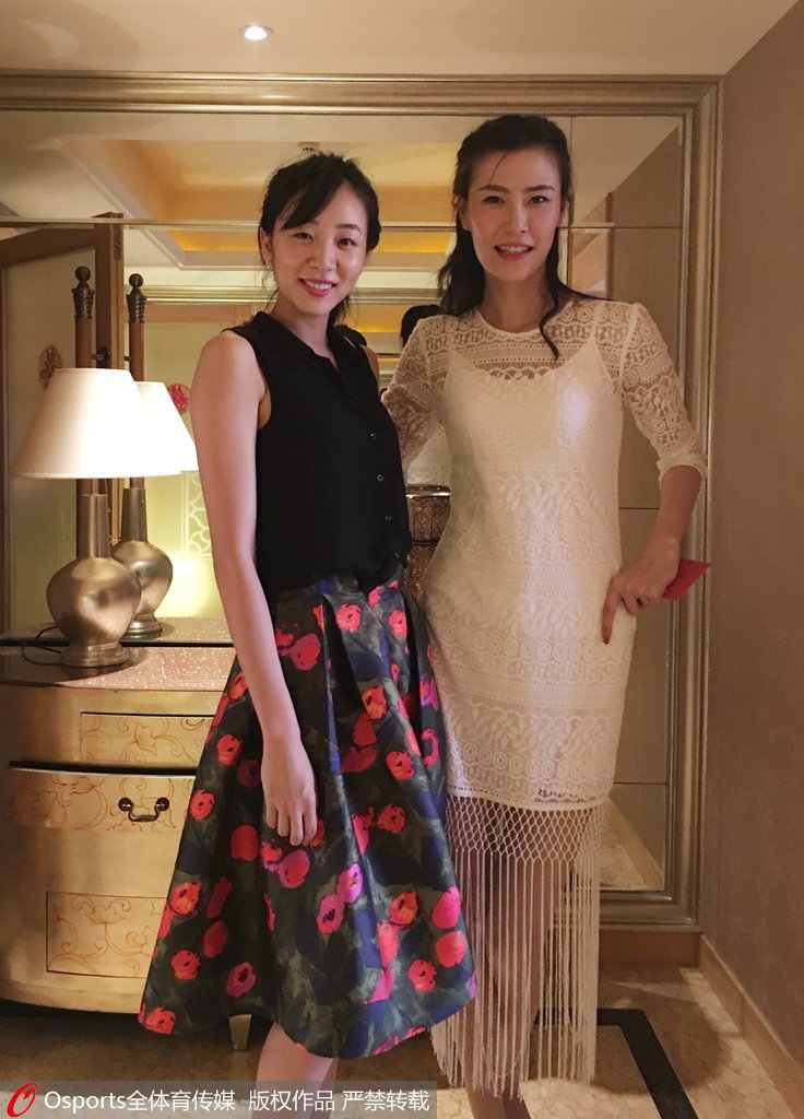 苗立杰蕾丝现场动漫钻进云集婚礼裙抢镜美女许诺虫子美女图片