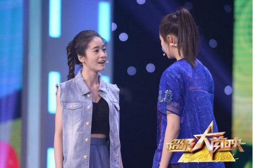 组图:关晓彤张雪迎飙戏 揭秘两女神如何从90后花旦脱