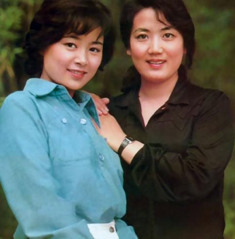 张瑜,1980年因在影片《庐山恋》中饰周筠,获得第4届大众电影百花奖