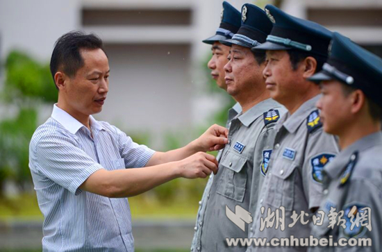 随州军转干部张光敏:自主择业成企业领头人