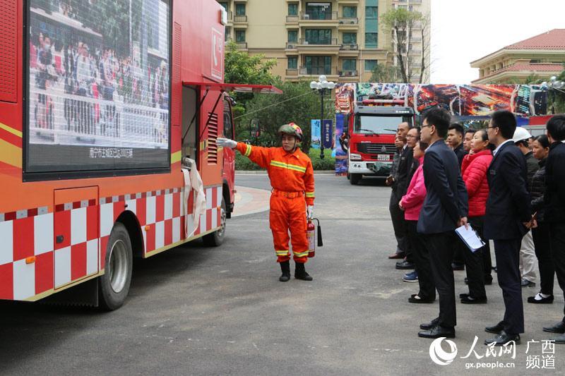 防城港:消防部门开展在建工地及物业单位消防